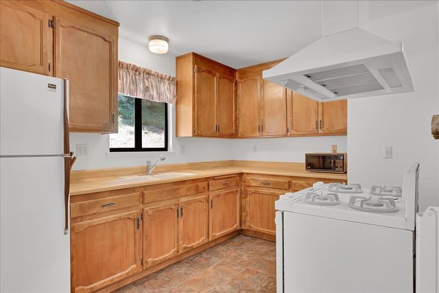 17079 Balboa Trl, Challenge, CA 95925