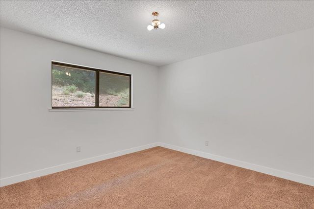 17079 Balboa Trl, Challenge, CA 95925