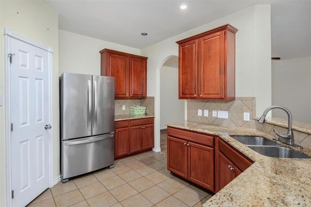 405 Magnolia Estates Drive, League City, TX 77573