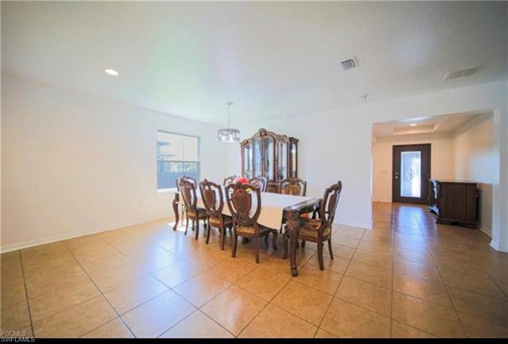 Image 8 of property listing at 3327 NW 1st ST, Cape Coral, FL 33993