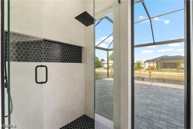 222 SE 2nd AVE, Cape Coral, FL 33990