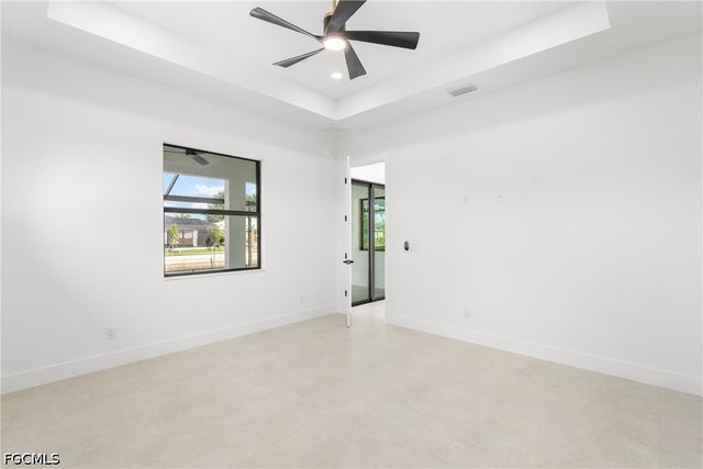 222 SE 2nd AVE, Cape Coral, FL 33990
