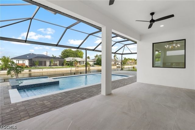 222 SE 2nd AVE, Cape Coral, FL 33990
