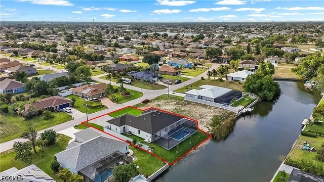 222 SE 2nd AVE, Cape Coral, FL 33990