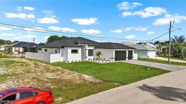222 SE 2nd AVE, Cape Coral, FL 33990