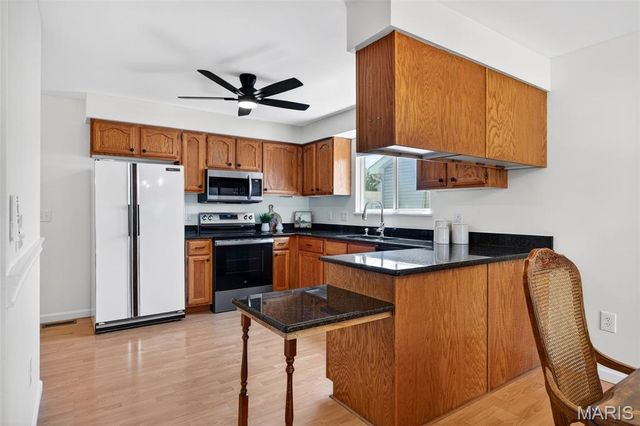 303 Harper Court, St Peters, MO 63376