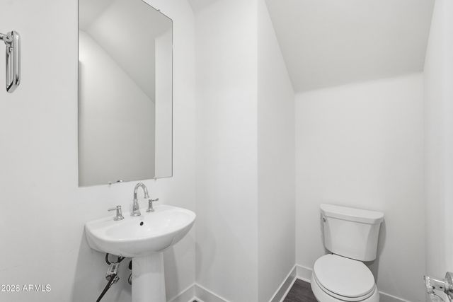 2121 W Sonoran Desert Drive 83, Phoenix, AZ 85085