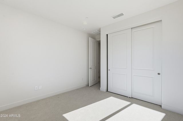 2121 W Sonoran Desert Drive 83, Phoenix, AZ 85085