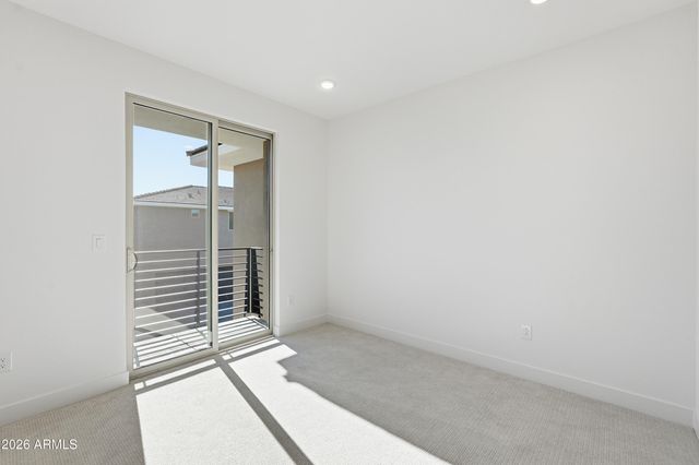 2121 W Sonoran Desert Drive 83, Phoenix, AZ 85085