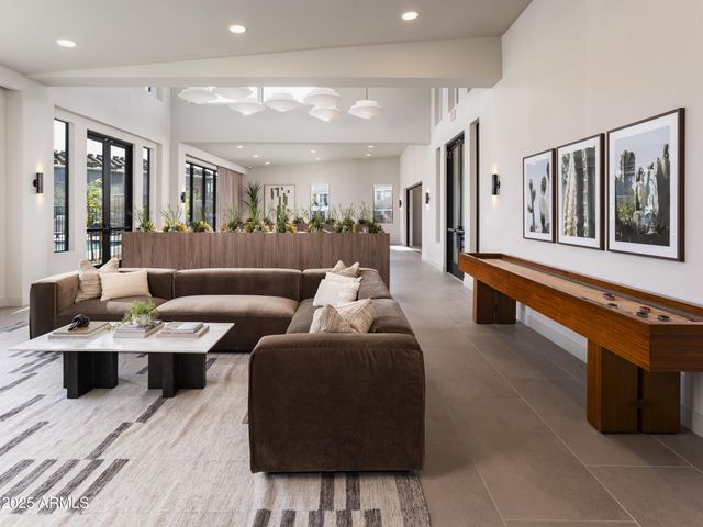 2121 W Sonoran Desert Drive 83, Phoenix, AZ 85085