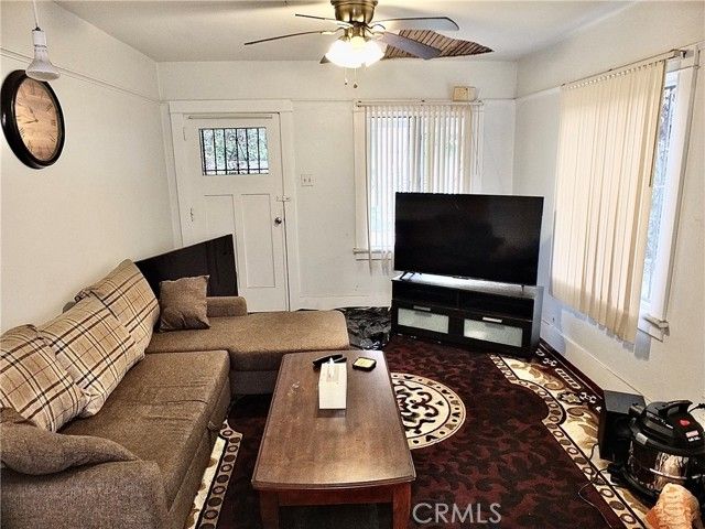 6122 Stafford, Huntington Park, CA 90255