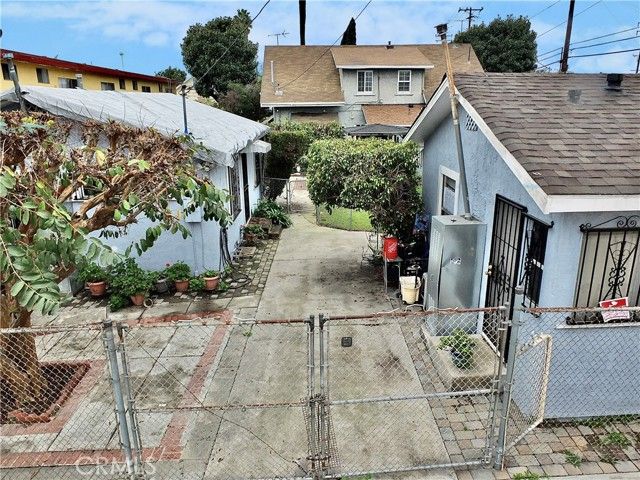 6122 Stafford, Huntington Park, CA 90255