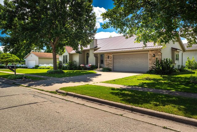 735 Daffodil STREET, West Salem, WI 54669