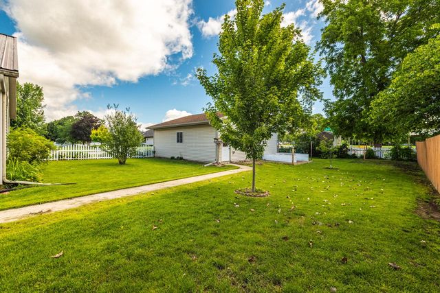 735 Daffodil STREET, West Salem, WI 54669