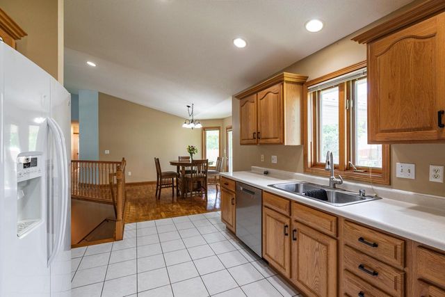 735 Daffodil STREET, West Salem, WI 54669