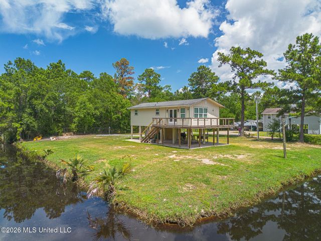 6007 Tyler Street, Bay Saint Louis, MS 39520