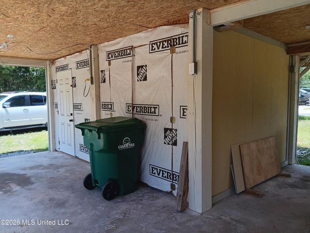 6007 Tyler Street, Bay Saint Louis, MS 39520