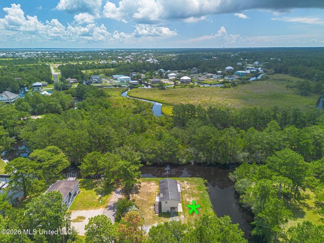 6007 Tyler Street, Bay Saint Louis, MS 39520