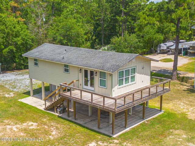 6007 Tyler Street, Bay Saint Louis, MS 39520
