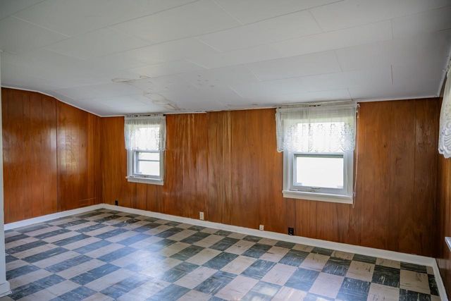 433 West Avenue, Mauston, WI 53948