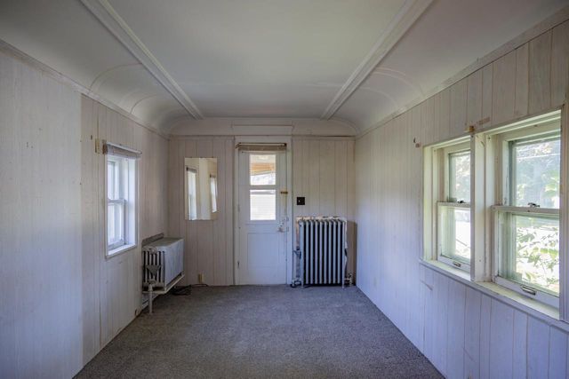 433 West Avenue, Mauston, WI 53948
