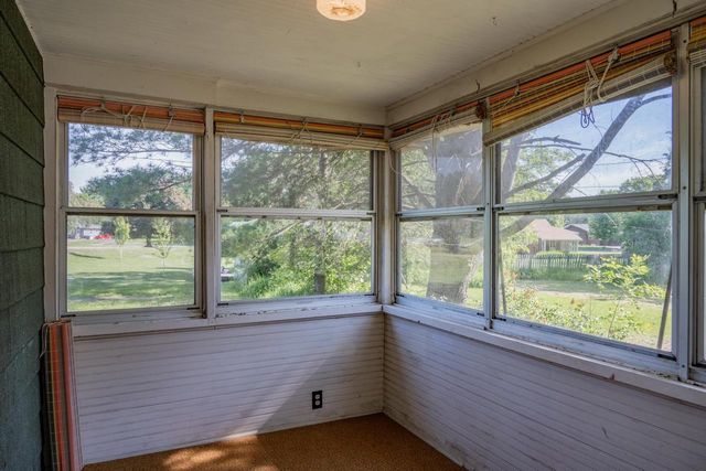 433 West Avenue, Mauston, WI 53948