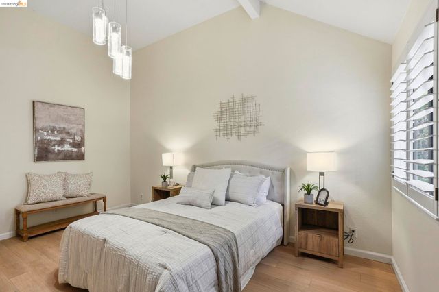 239 Paseo bernal, Moraga, CA 94556