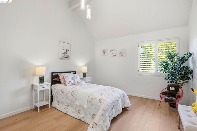 239 Paseo bernal, Moraga, CA 94556