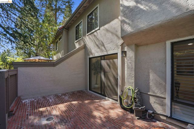 239 Paseo bernal, Moraga, CA 94556