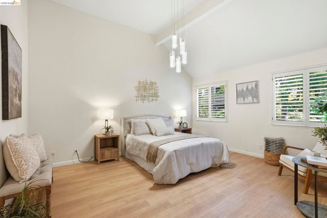 239 Paseo bernal, Moraga, CA 94556