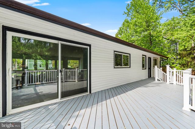 203 AUDREYS CT SE, Vienna, VA 22180