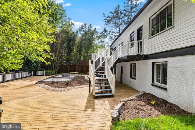 203 AUDREYS CT SE, Vienna, VA 22180