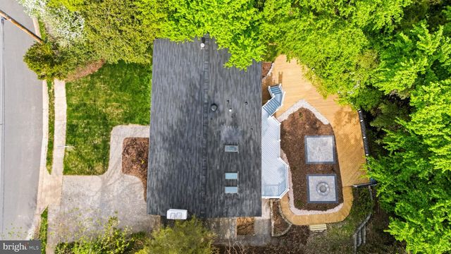 203 AUDREYS CT SE, Vienna, VA 22180