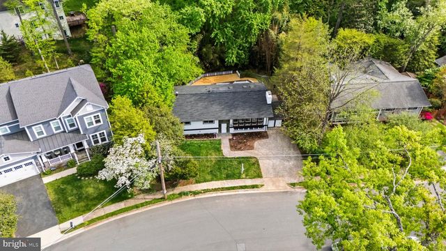 203 AUDREYS CT SE, Vienna, VA 22180