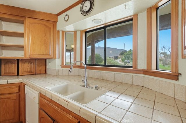 11905 Sierra Rojo, Valley Center, CA 92082