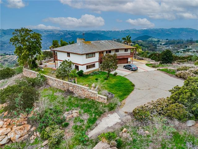 11905 Sierra Rojo, Valley Center, CA 92082