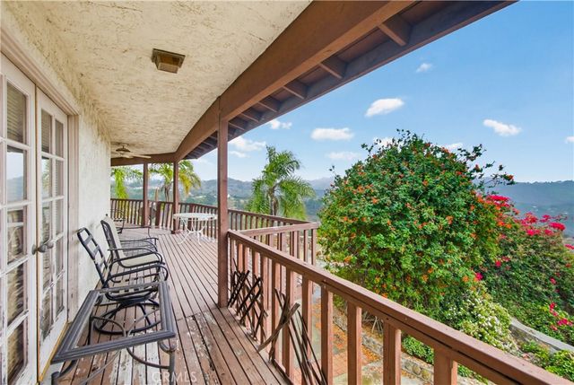 11905 Sierra Rojo, Valley Center, CA 92082