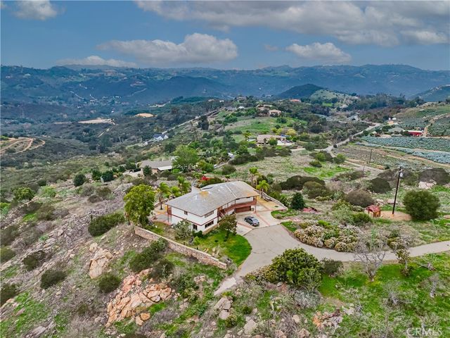 11905 Sierra Rojo, Valley Center, CA 92082