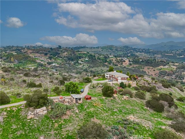 11905 Sierra Rojo, Valley Center, CA 92082