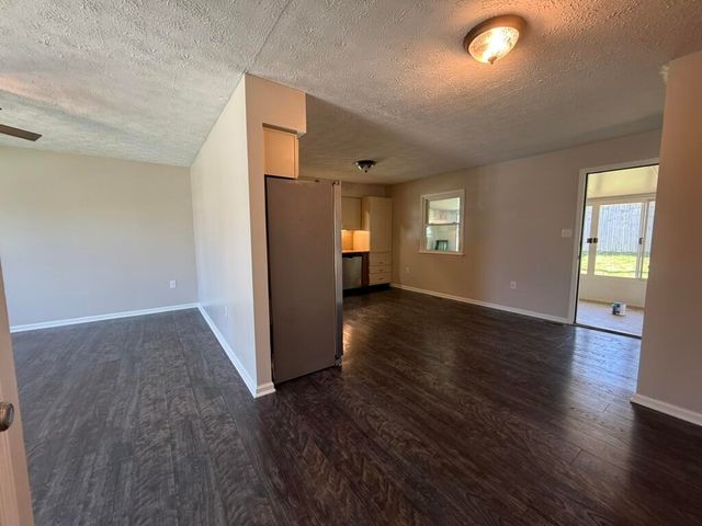 3610 Stamper Drive, Winchester, KY 40391