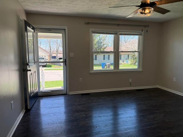 3610 Stamper Drive, Winchester, KY 40391