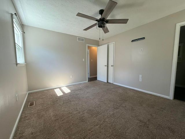 3610 Stamper Drive, Winchester, KY 40391