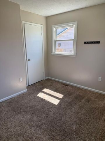 3610 Stamper Drive, Winchester, KY 40391