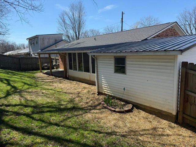 3610 Stamper Drive, Winchester, KY 40391