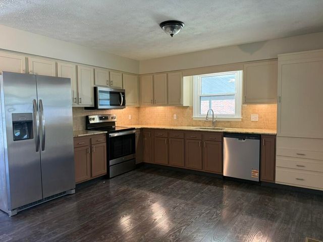 3610 Stamper Drive, Winchester, KY 40391