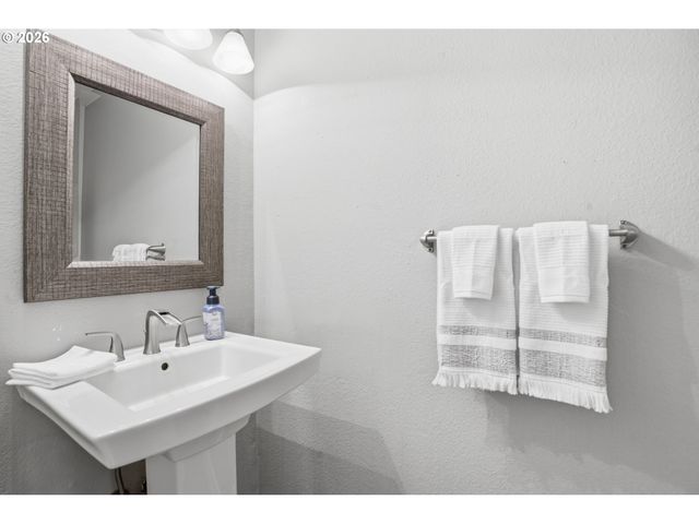 29640 Sw VOLLEY St 40, Wilsonville, OR 97070