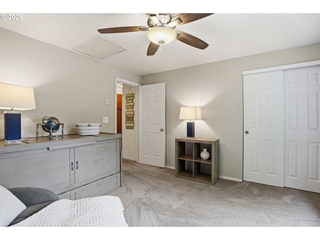 29640 Sw VOLLEY St 40, Wilsonville, OR 97070