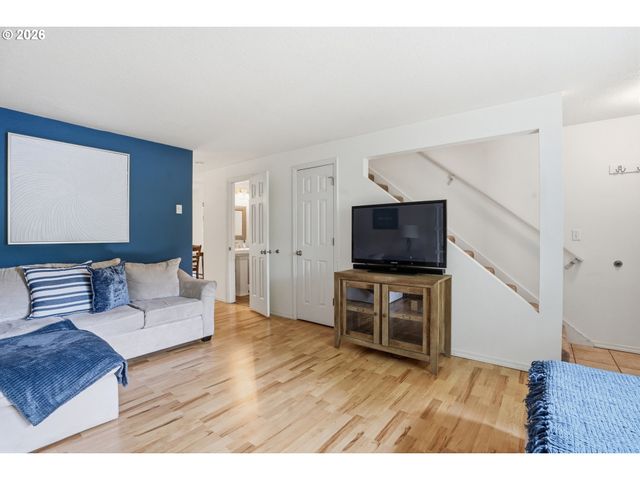 29640 Sw VOLLEY St 40, Wilsonville, OR 97070