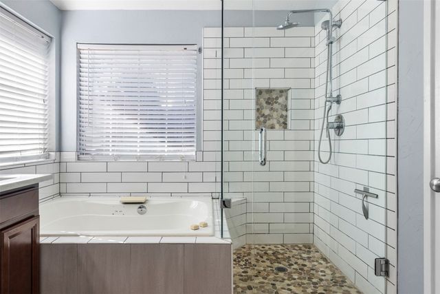 2490 Rosedale Street, Highland Village, TX 75077