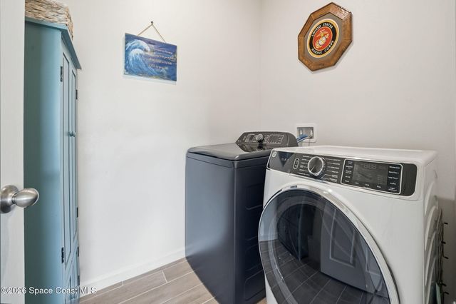 5285 2nd Manor, Vero Beach, FL 32968